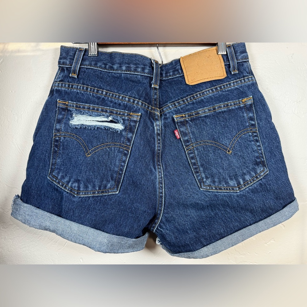 Levi’s 550 Cuffed Cutoff Shorts Raw Hem 90’s Vintage Size 12